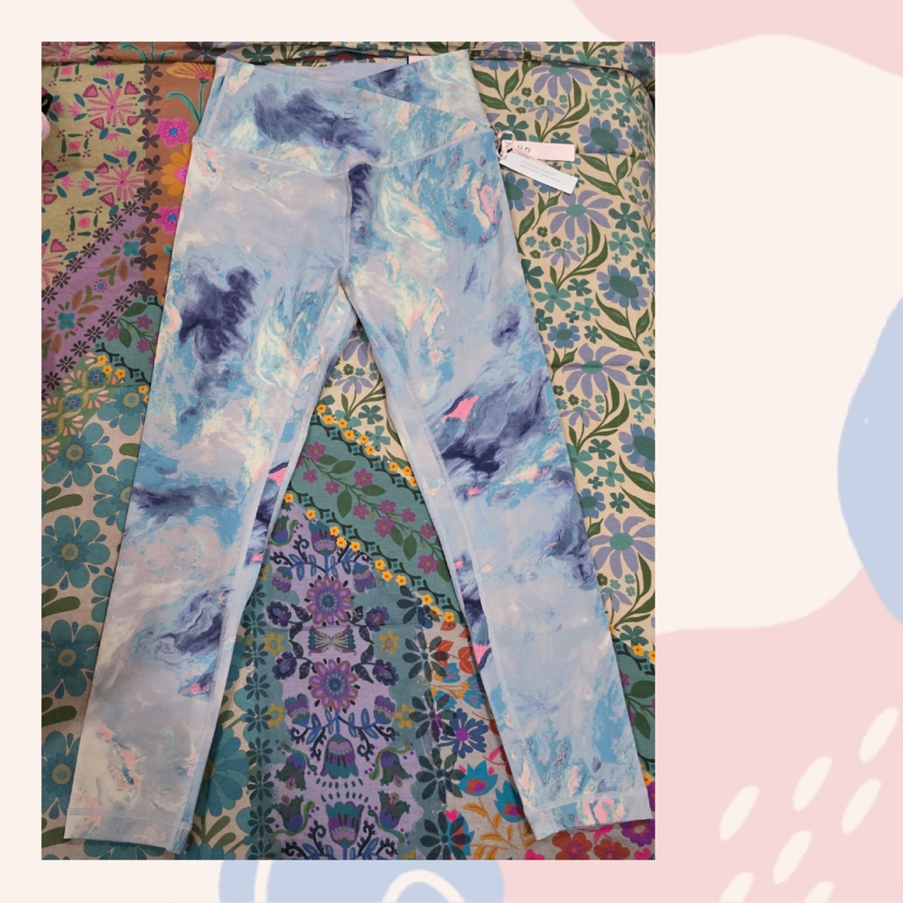 🎀 NEW! Victoria's Secret High Rise Leggings 🎀